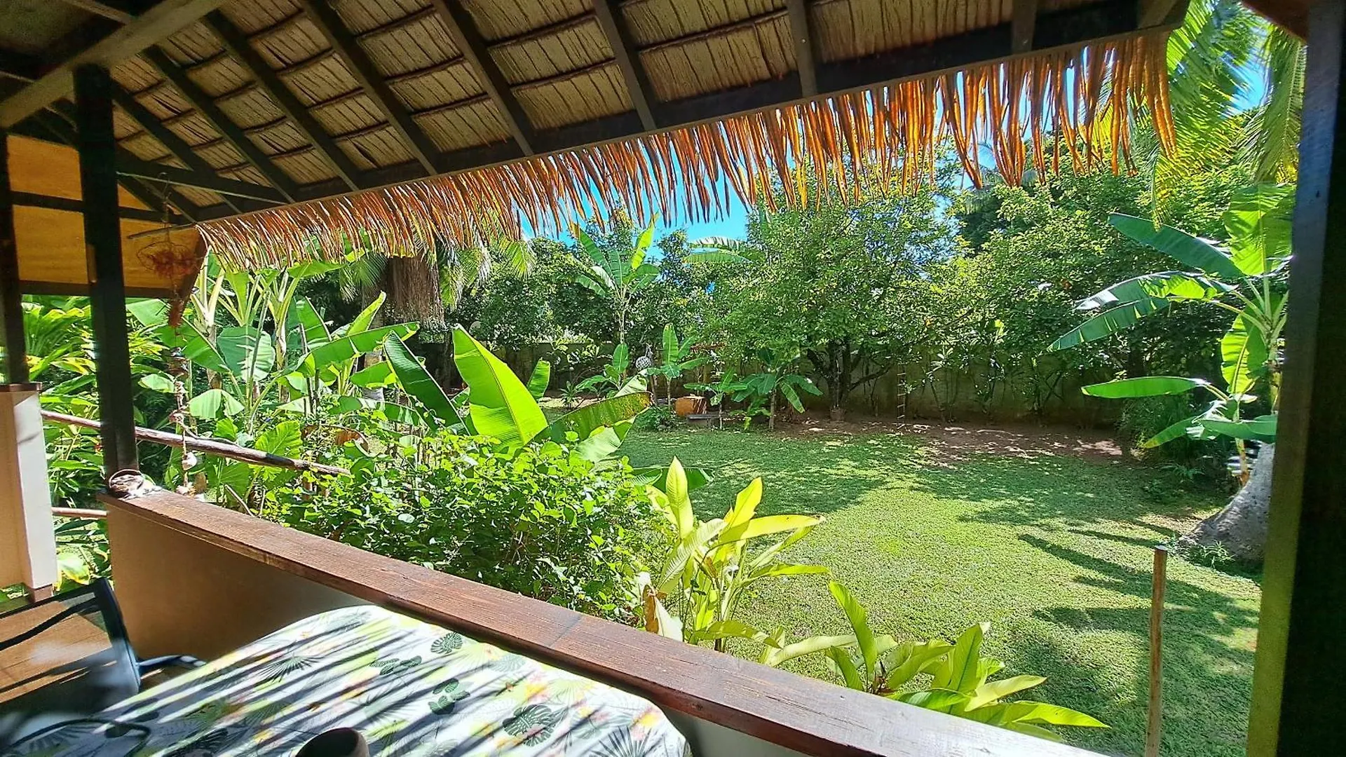 Moorea - Bungalow Fenua Hauru French Polynesia